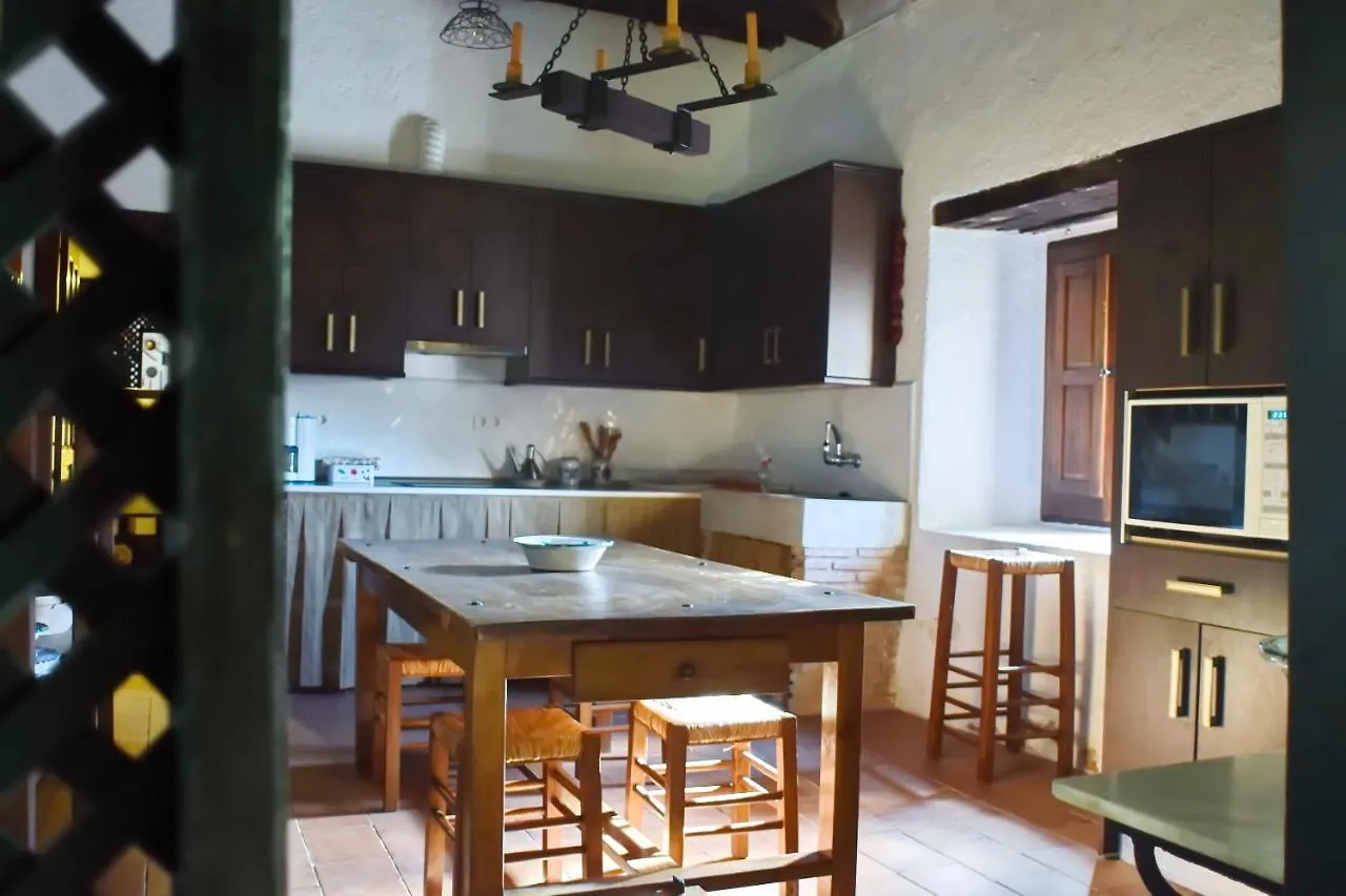 Posito De Moclin Villa